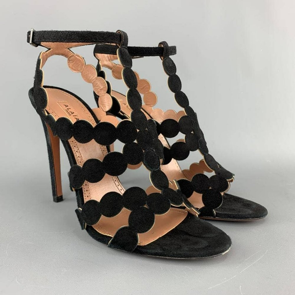 ALAÏA Suede Laser Cut Strappy Sandals - Picture 4 of 12